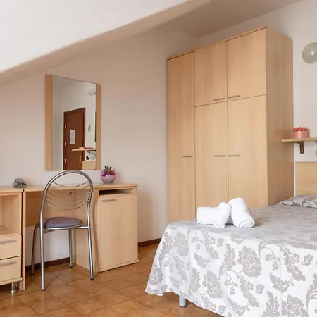Nautilus Family Hotel